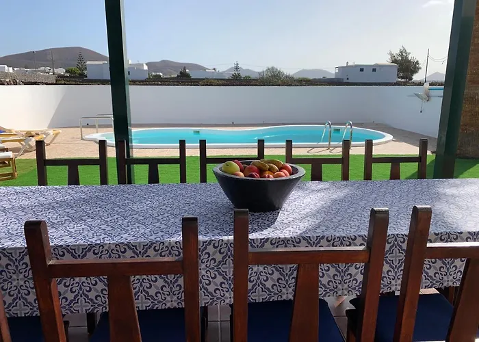 Pico Partido Heated Pool Tinguaton