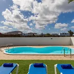 Pico Partido Heated Pool Villa Tinguaton