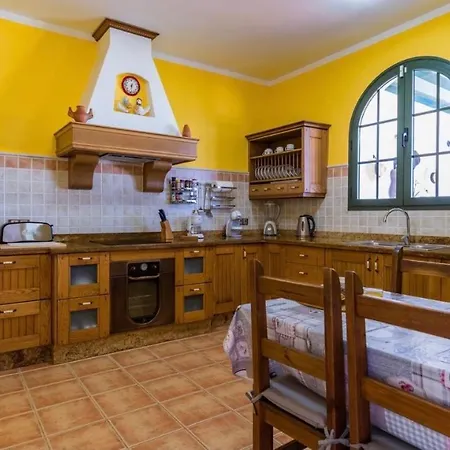 Pico Partido Heated Pool Villa *