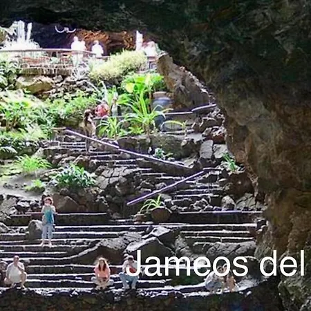 Willa Pico Partido Heated Pool *